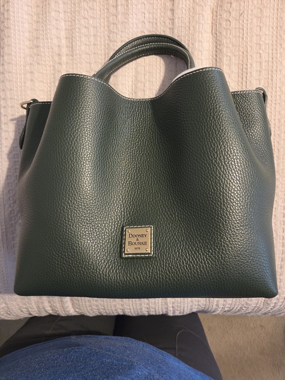 EUC Dooney & Bourke Ivy Lucca Leather Barlow